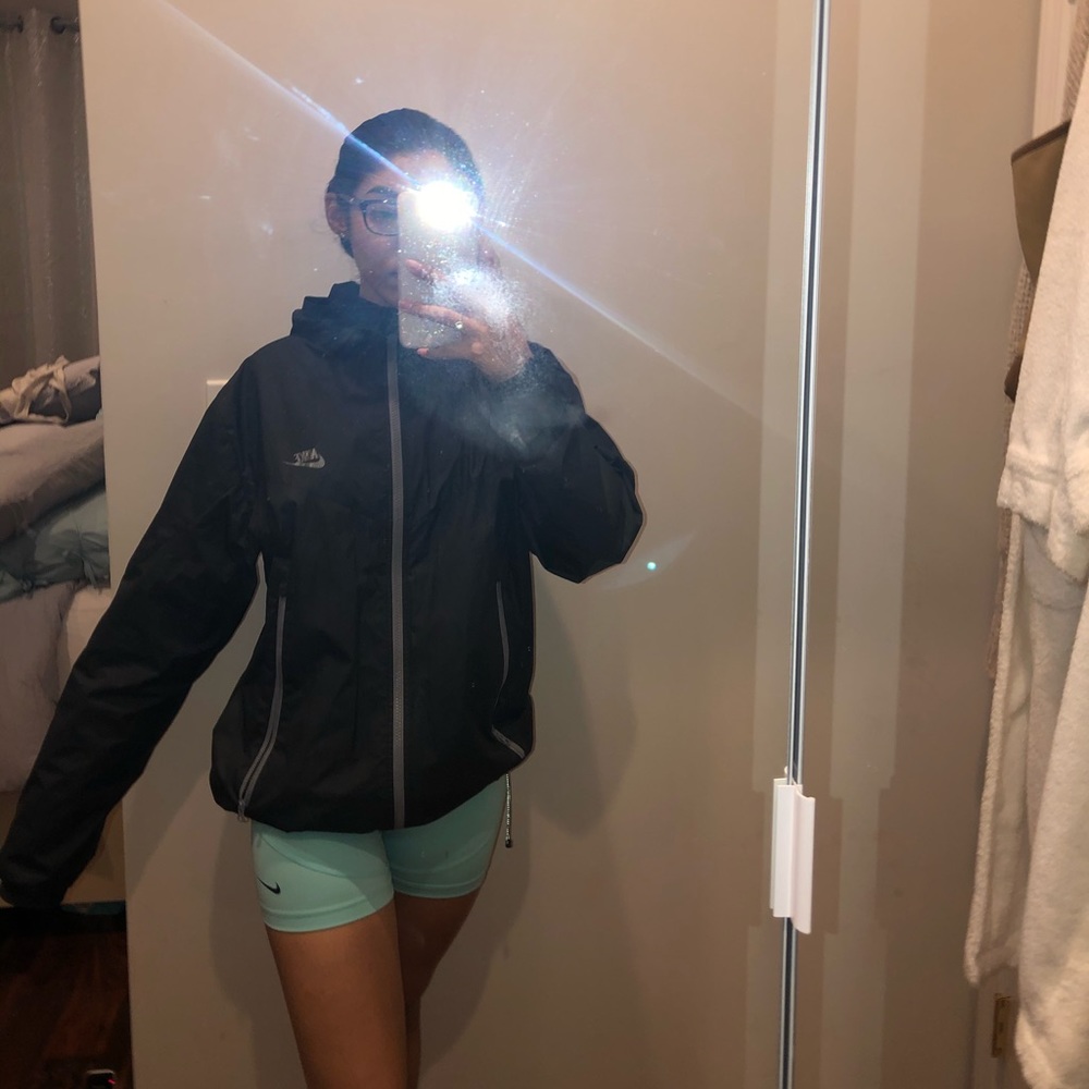 Nike windbreaker